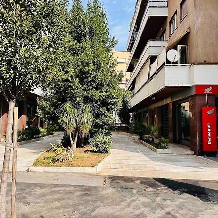 Luxurious Flat Close To The Vatican/Metro Rome Bagian luar foto